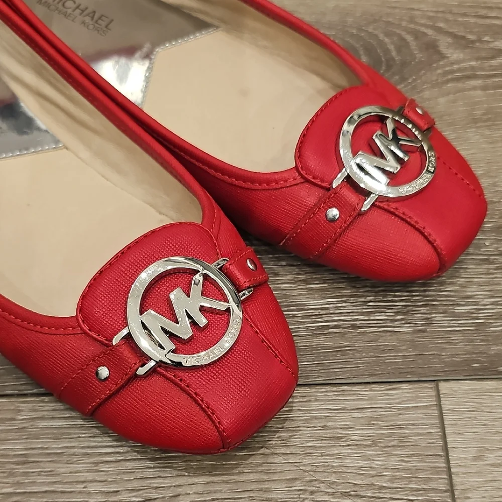 MICHAEL KORS Gorgeous Red Saffiano Leather Flats